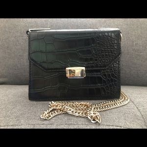 ZARA black crossbody/shoulder bag